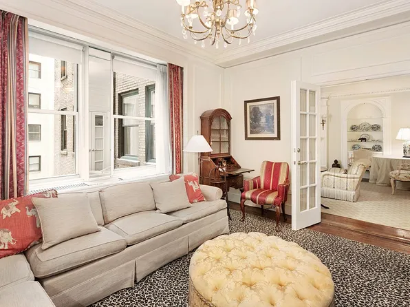 781 5th Ave APT 615, New York, NY 10022