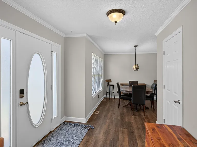 536 Oak Hill Dr — Photo 10