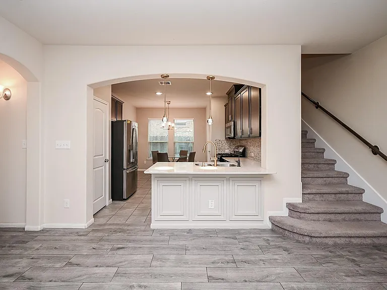 23919 Villa Lisa Dr — Photo 11
