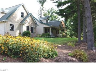 12550 Hotchkiss Rd, Burton, OH 44021