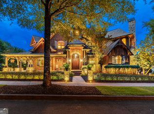 6407 Grand Marina Cir, Gainesville, GA 30506