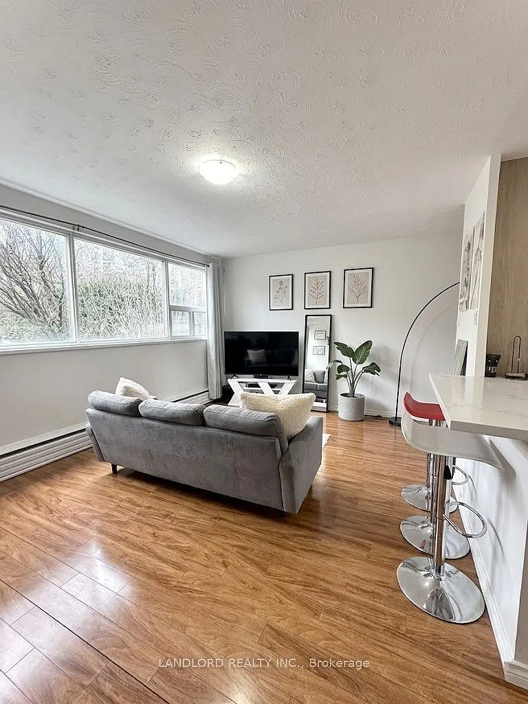 1 bed, $2,295 — Photo 4