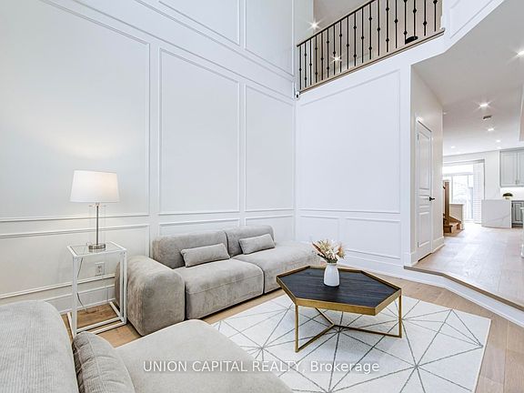 4th image of 69 Southbrook Cres