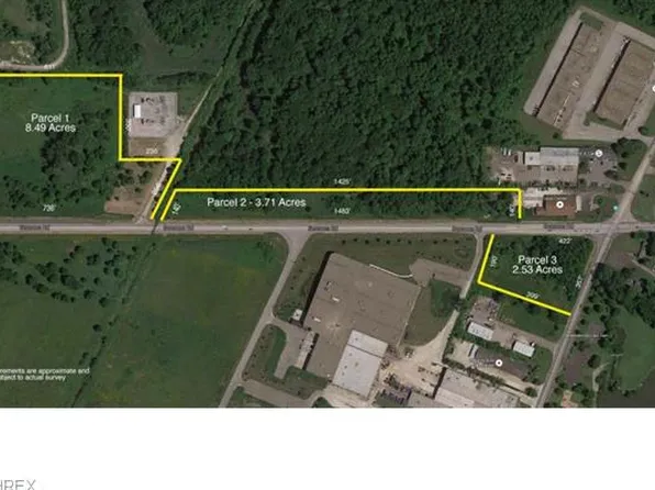 650 Seasons Rd, Stow, OH 44224