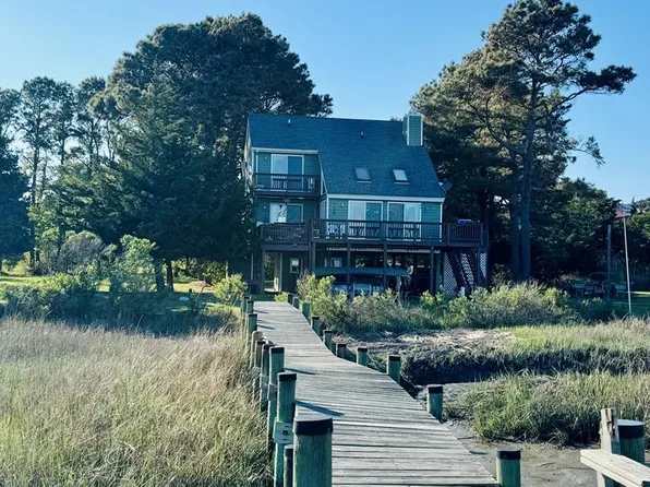 21273 Metompkin View Ln, Parksley, VA 23421