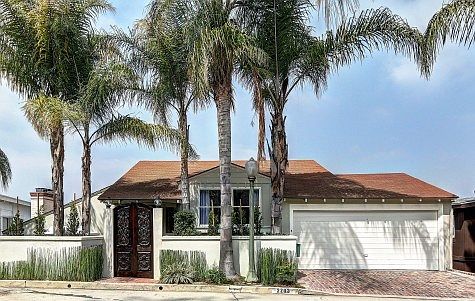 1st image of 2203 Micheltorena St