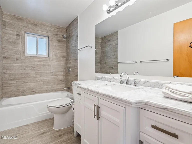8801 E Buckboard Rd — Photo 11