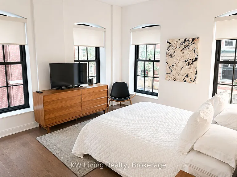 55 Front St E #307 — Photo 10
