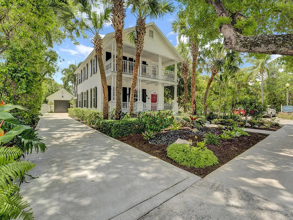 306 N Swinton Ave
