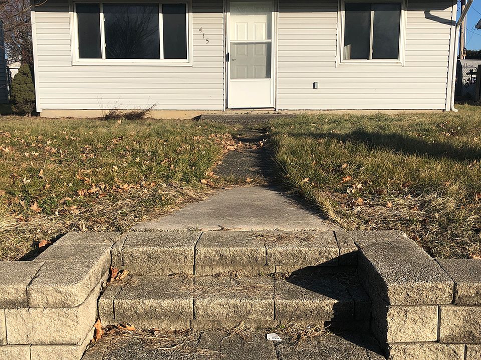 1st image of 415 E North St
