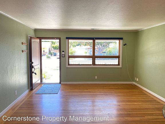 3rd image of 416 Central Ave