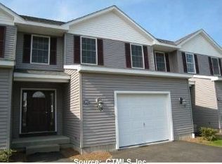 303 Jessica Ln, Killingly, CT 06241