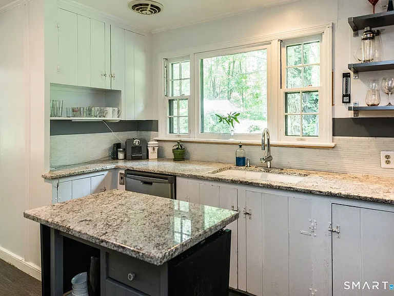 61 Bear Hill Rd — Photo 13