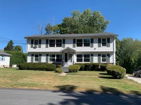 110 Woonsocket Hill Rd, North Smithfield, RI 02896