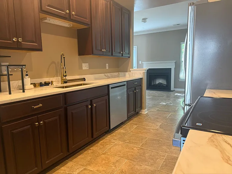 5539 Belle Pond Dr — Photo 10