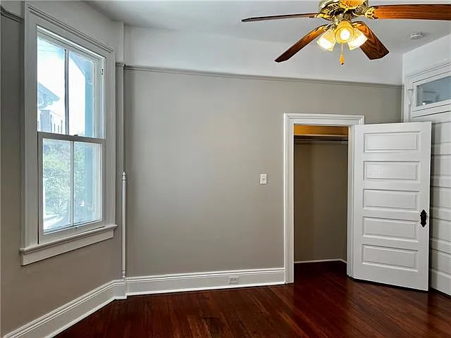 4435 Loyola Ave — Photo 33