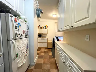 Rented by Rita S Citrin, LREB