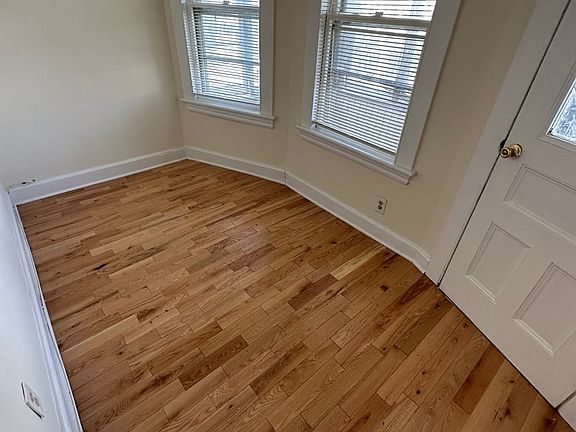 5th image of 143-147 Catherine St #145