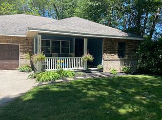 1010 Monterrey Trl, Lake Isabella, MI 48893