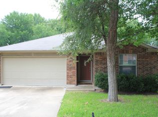 5201 English Glade Dr, Austin, TX 78724