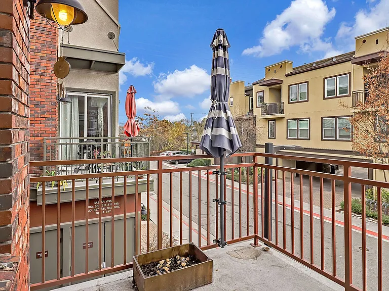 851 Gaspar Vis — Photo 13