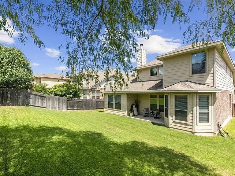 120 Seminole Canyon Dr — Photo 24