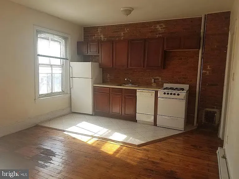 1919 Spring Garden St #3F — Photo 1