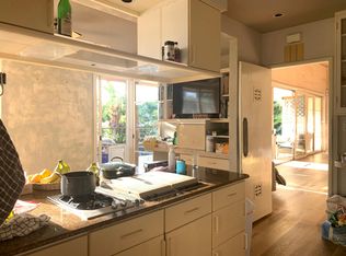 3869 Owena St, Honolulu, HI 96815
