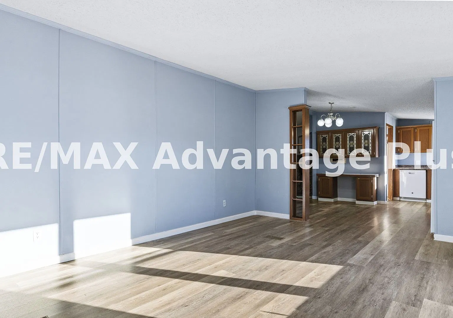 3-Bedroom, 2 bath home with Spacious Deck Minutes from Farmville! — Photo 4