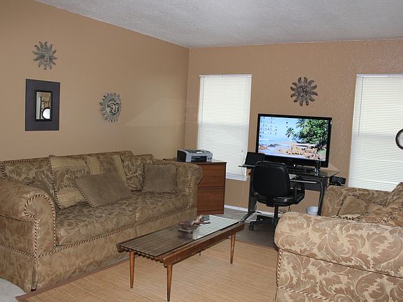 5th image of 364 Copper Hill Dr