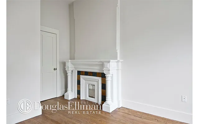 Rented by Douglas Elliman | media 11