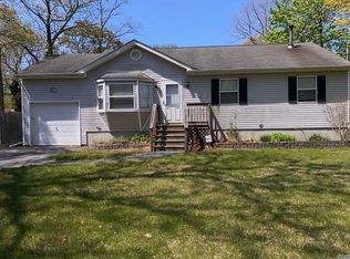 156 Orchid Dr, Mastic Beach, NY 11951