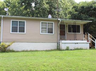 321 Mockingbird Rd, Boones Mill, VA 24065