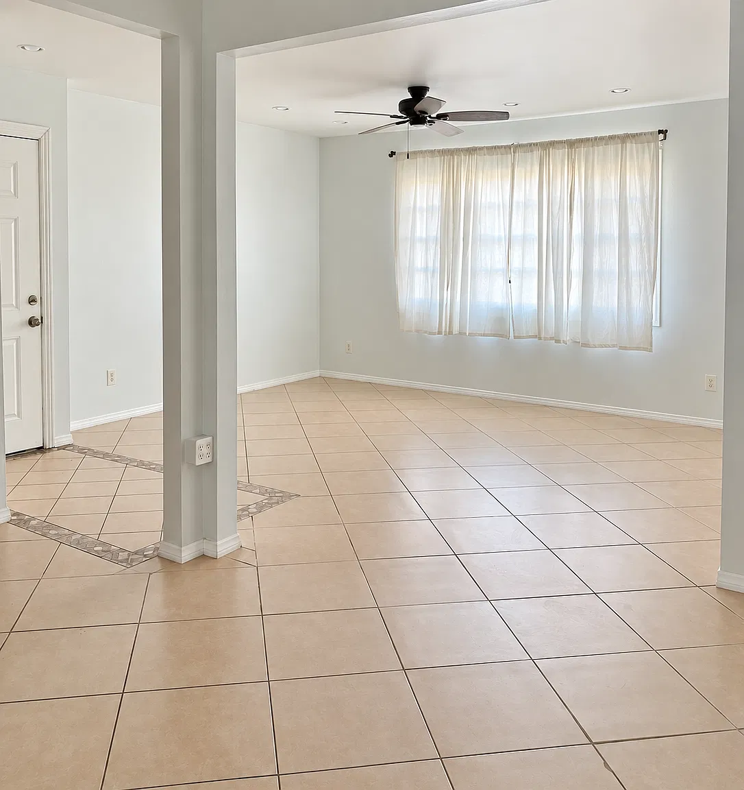 3 bed, 1304 sqft, $4,000 — Photo 3