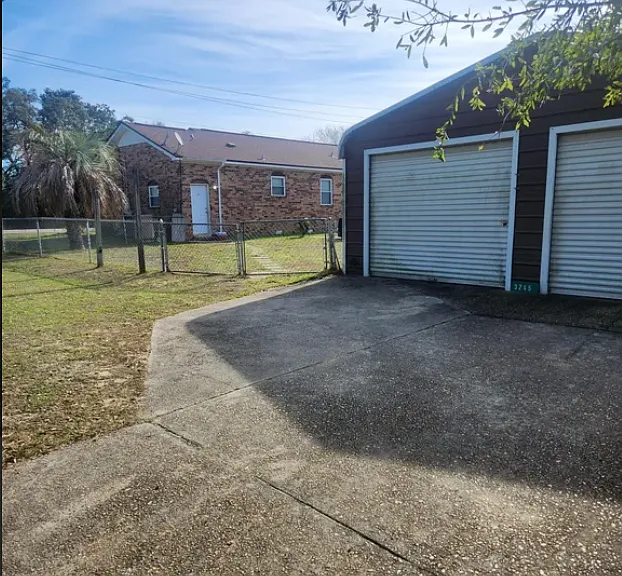 3245 N Blue Angel Pkwy — Photo 9