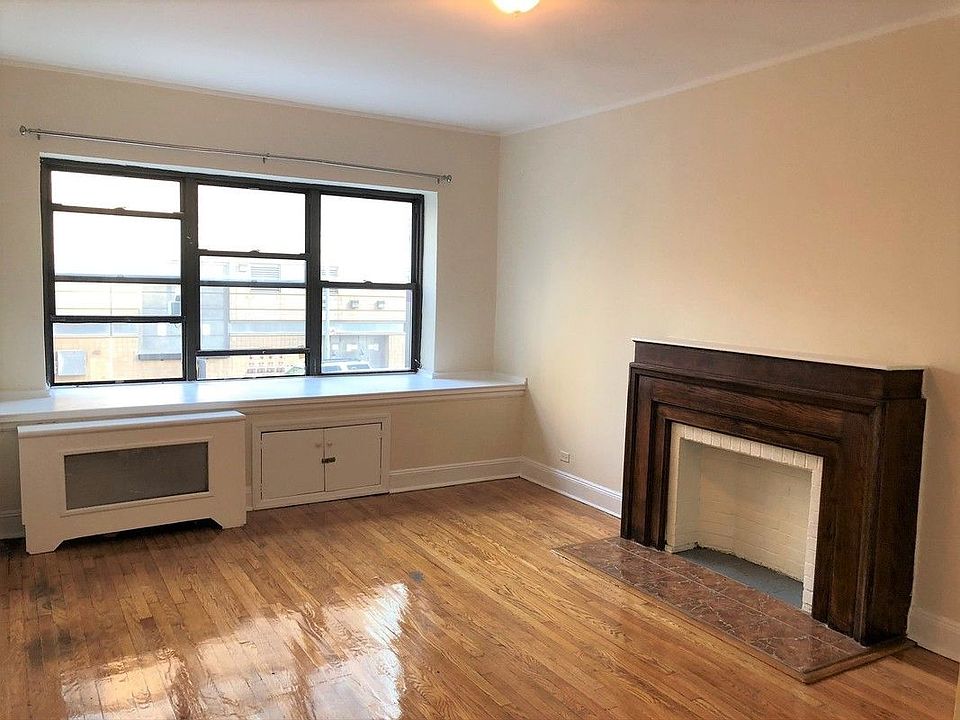 1st image of 587 1st Ave APT 2F