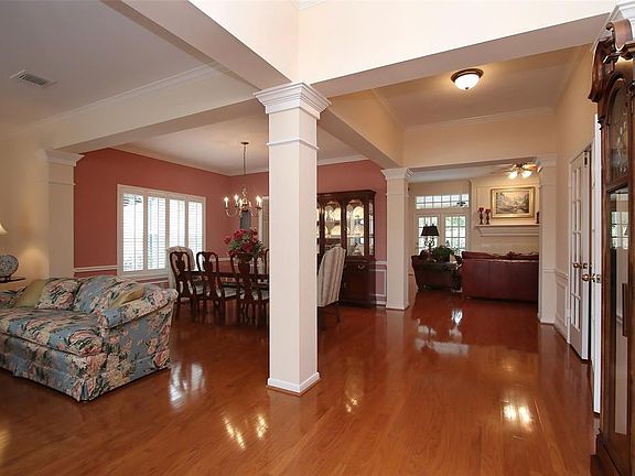 4th image of 15919 Echo Lodge Dr