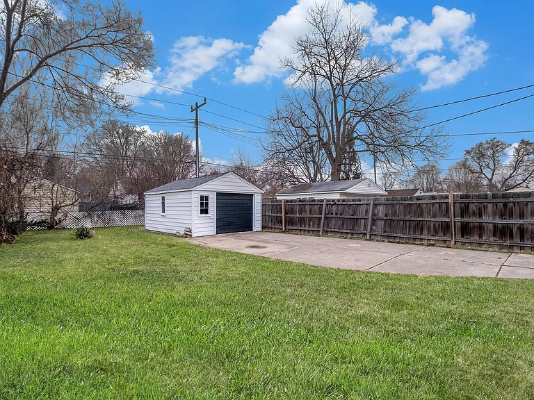 7281 Rockdale St — Photo 25