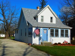208 W Waupansie St, Dwight, IL 60420
