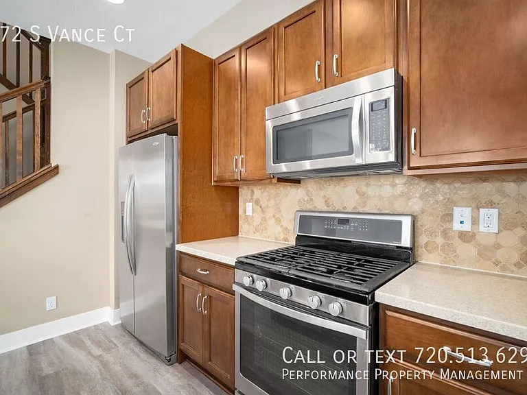 572 S Vance Ct — Photo 13
