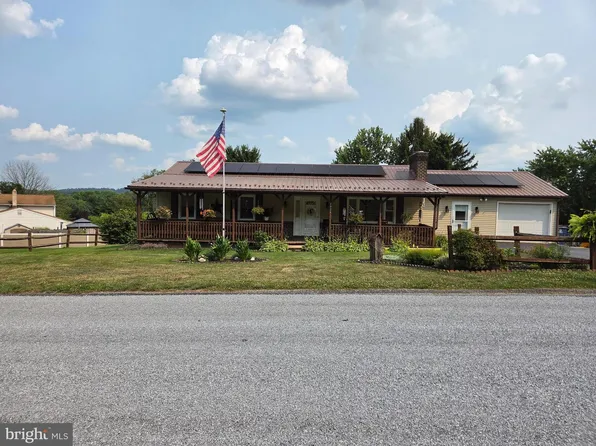 1926 Cedar Dr, Spring Grove, PA 17362