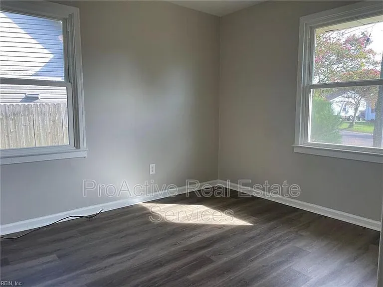 7120 Clarion Ln — Photo 16