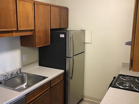 5th image of 4801 E 9th Ave APT 704