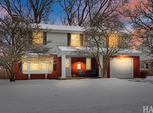 2335 Maple Ave, Northbrook, IL 60062