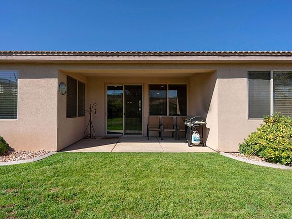 5th image of 888 N Cottonwood Wash Dr