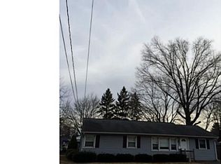 16 Plum Tree Rd, Plainville, CT 06062