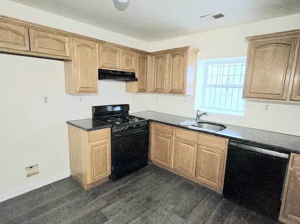 115 Leslie St, Newark, NJ 07112