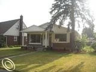1st image of 16018 Richmond St