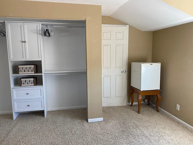 8693 Medford St — Photo 6