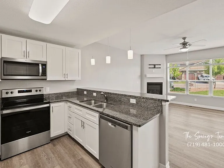 756 Brambleberry Hts — Photo 9